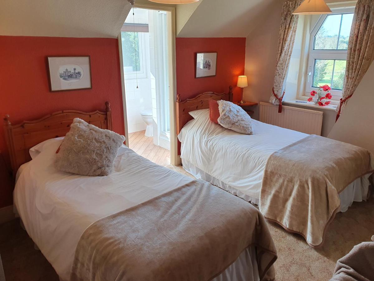 The Goathland Hotel Bagian luar foto