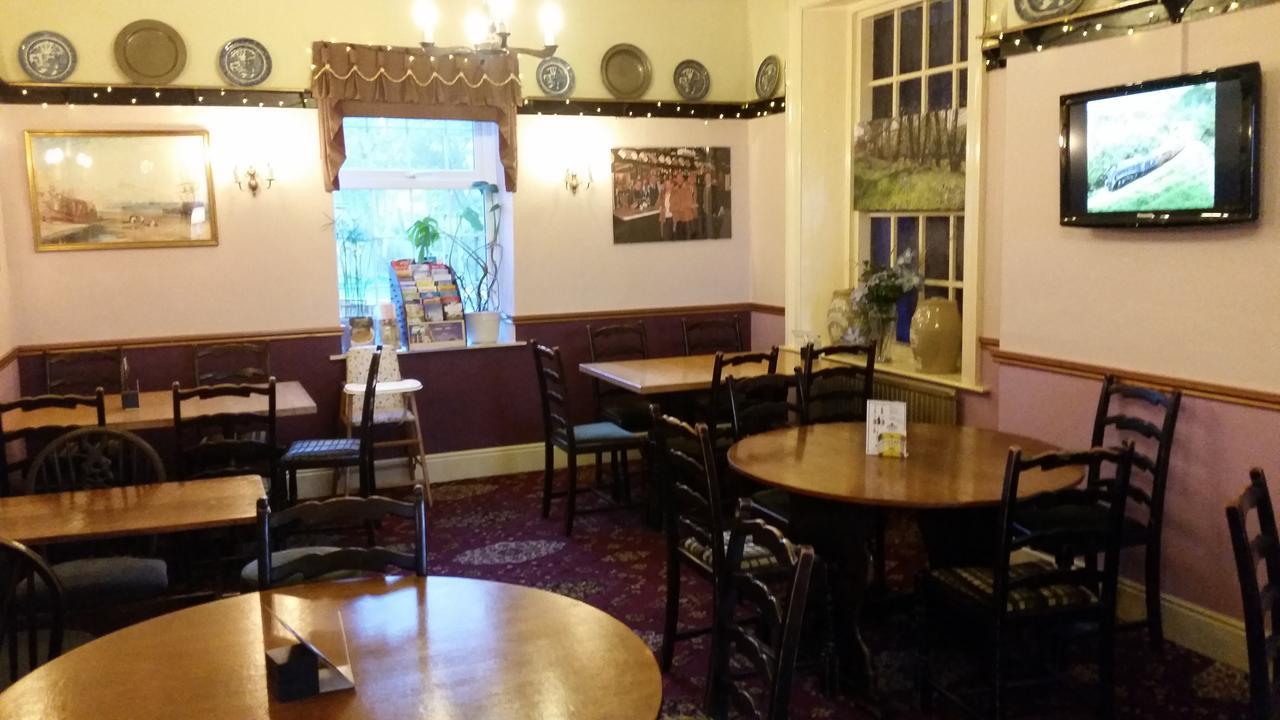 The Goathland Hotel Bagian luar foto